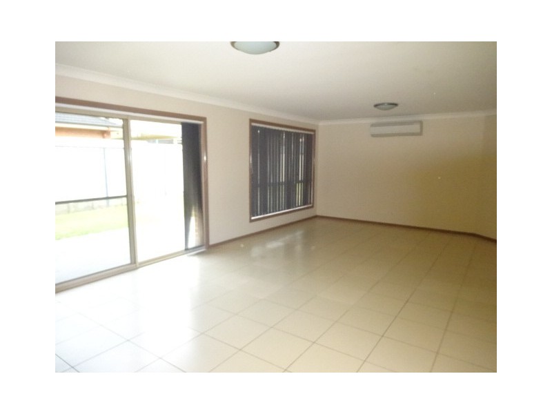 17 Duguid Close, Cessnock NSW 2325