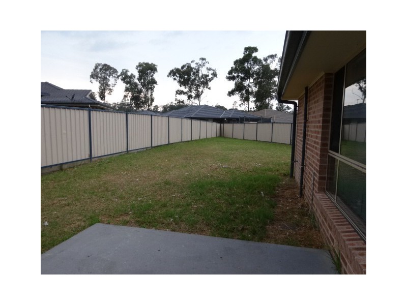 17 Duguid Close, Cessnock NSW 2325