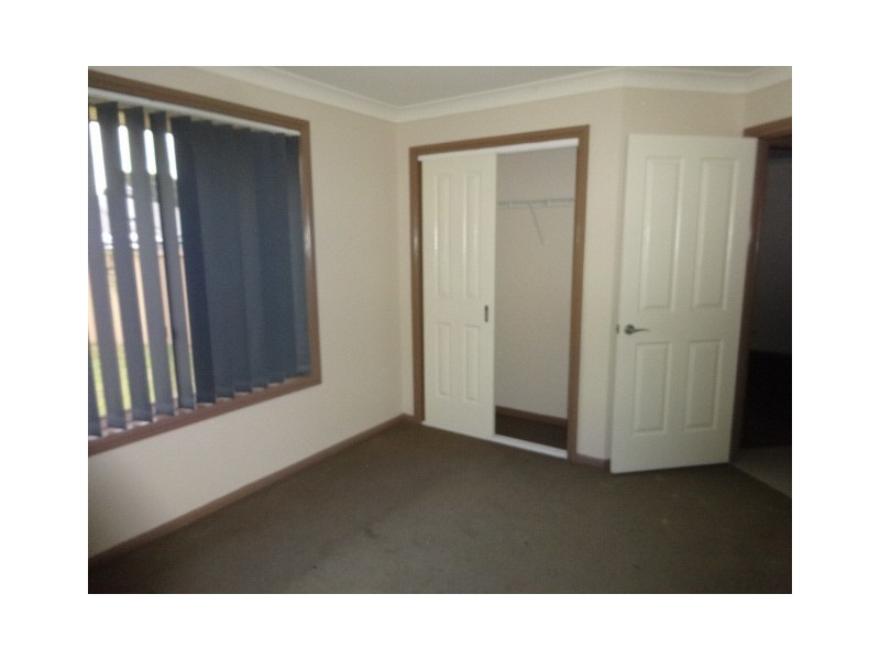 17 Duguid Cl, Cessnock NSW 2325