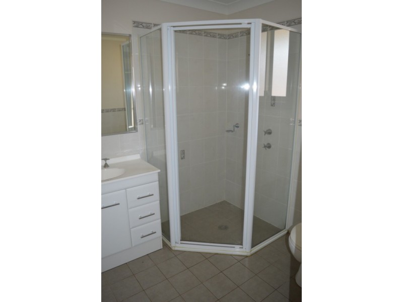 17 Duguid Cl, Cessnock NSW 2325