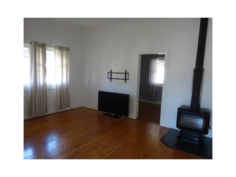 24 Swanson Street, Weston NSW 2326