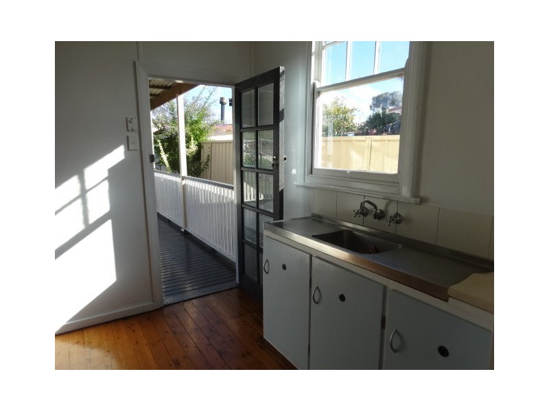 24 Swanson Street, Weston NSW 2326