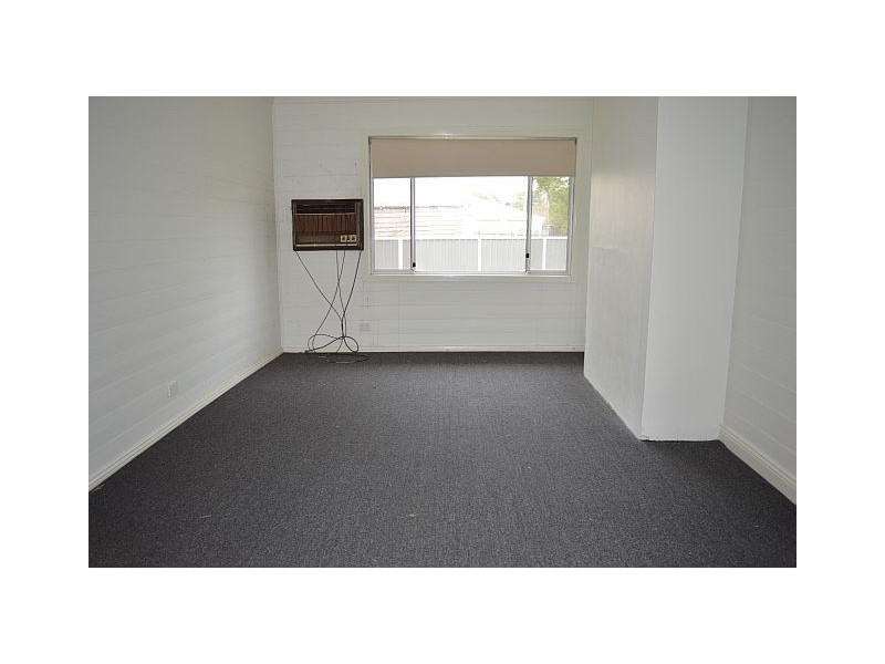 16 Ferguson Street, Cessnock NSW 2325