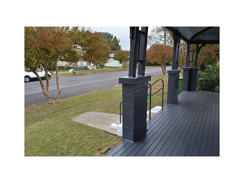 16 Ferguson Street, Cessnock NSW 2325