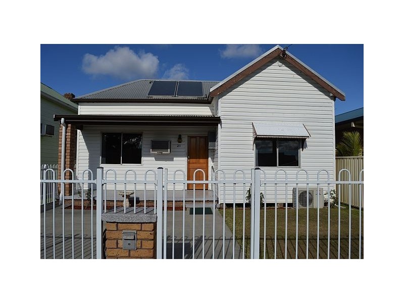 21 Railway Street, Cessnock NSW 2325