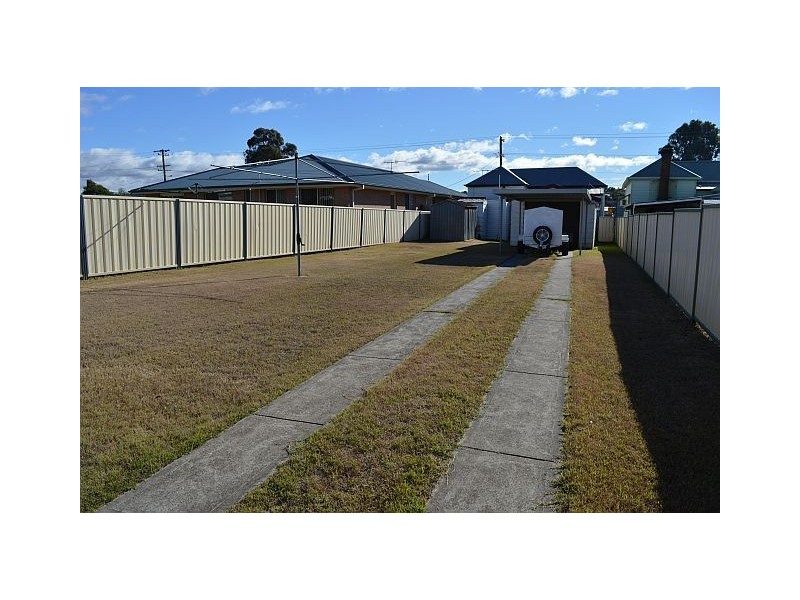 21 Railway Street, Cessnock NSW 2325