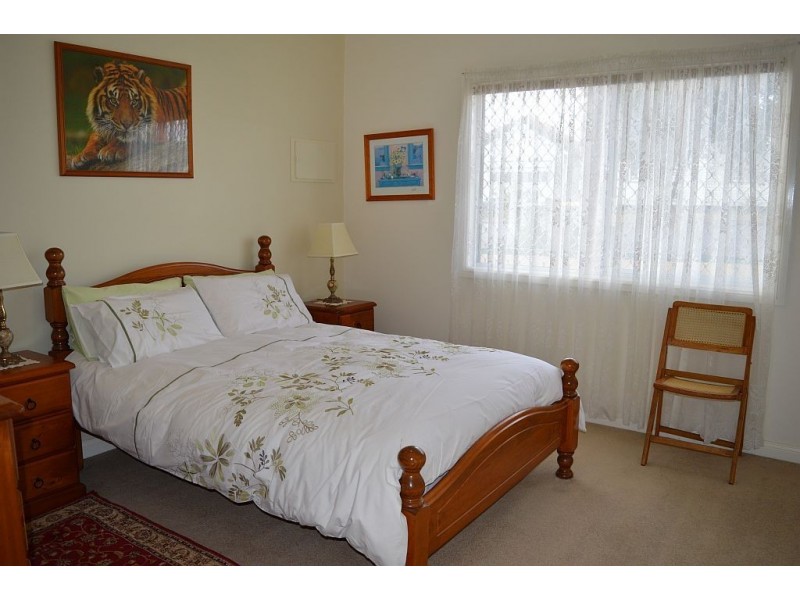 25 Burnett St, Cessnock NSW 2325