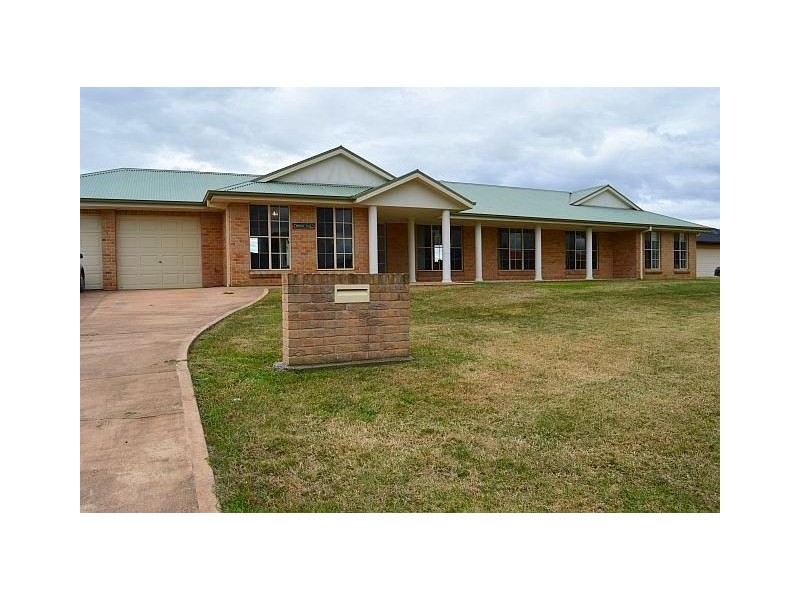 39 Lee Ann Cresent, Cessnock NSW 2325