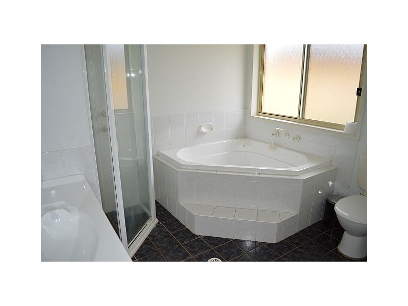 39 Lee Ann Cresent, Cessnock NSW 2325