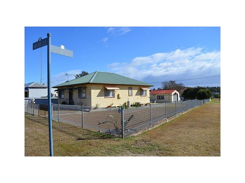 2 Myra Street, Cessnock NSW 2325