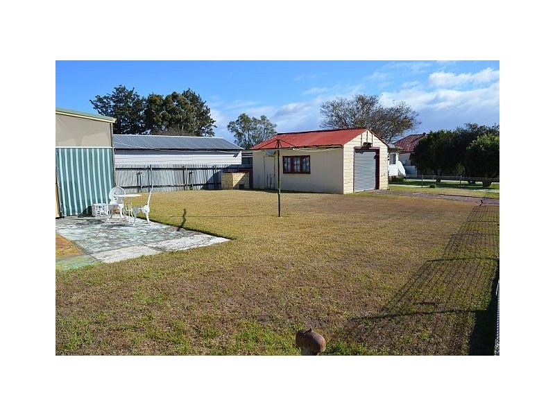 2 Myra Street, Cessnock NSW 2325