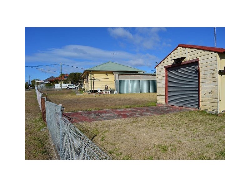 2 Myra Street, Cessnock NSW 2325