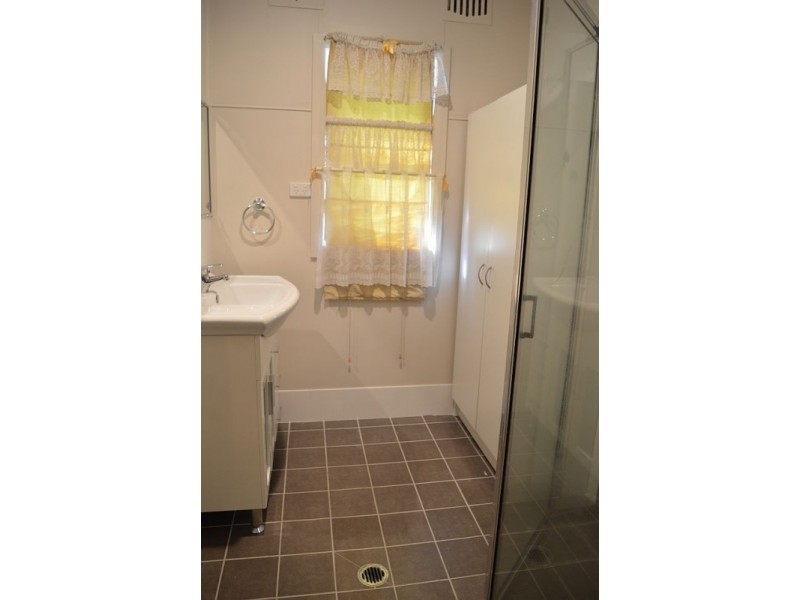 2 Myra Street, Cessnock NSW 2325