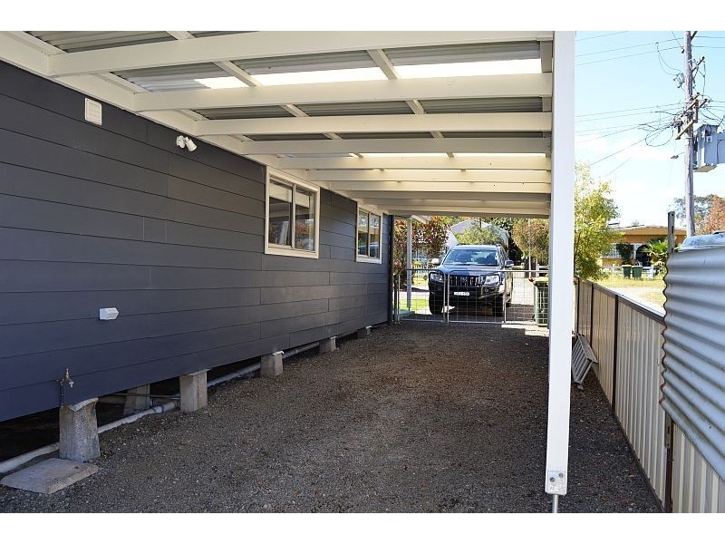 19 Long Street, Cessnock NSW 2325