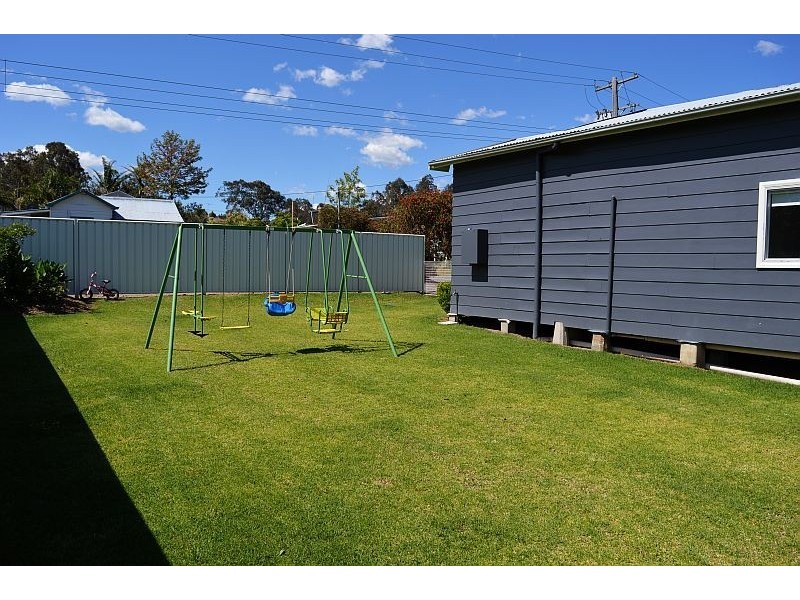 19 Long Street, Cessnock NSW 2325