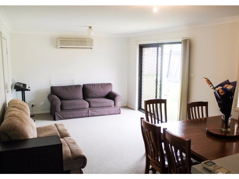 8 Alpine Avenue, Cessnock NSW 2325