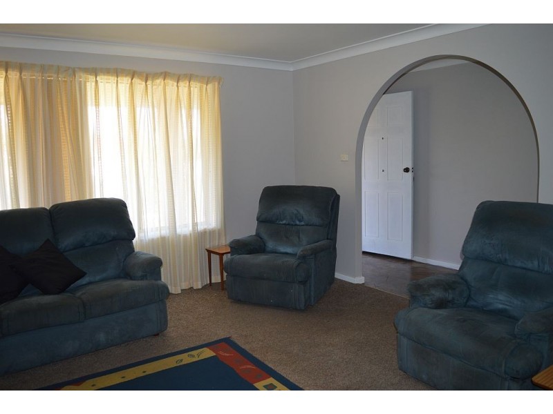 10 Comerford Close, Aberdare NSW 2325