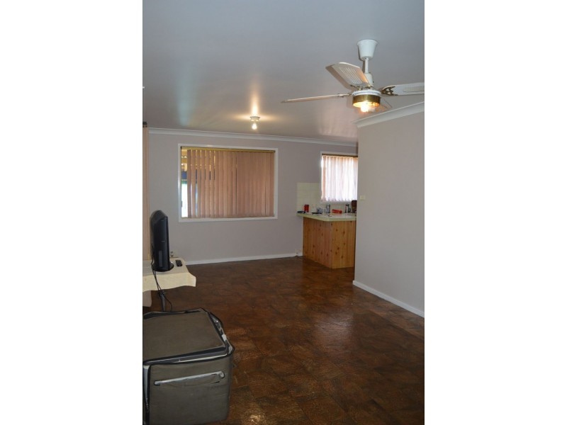 10 Comerford Close, Aberdare NSW 2325