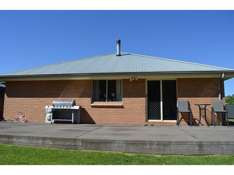 12a Anderson Avenue, Paxton NSW 2325