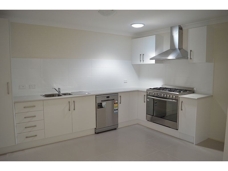2/5 Bevan Street, Cessnock NSW 2325