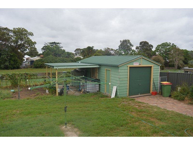 268 Maitland Road, Cessnock NSW 2325