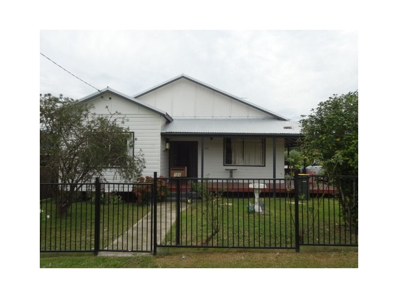 104 Vulture Street, Ellalong NSW 2325