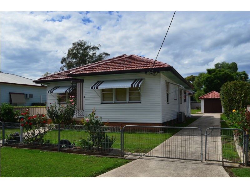 8 Lightfoot Street, Cessnock NSW 2325