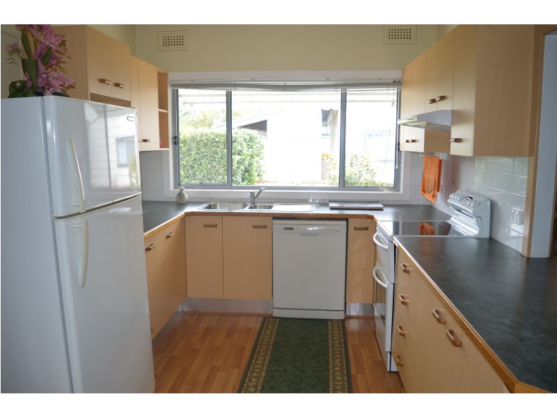 8 Lightfoot Street, Cessnock NSW 2325