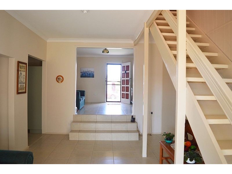 10 Fifth Street, Cessnock NSW 2325