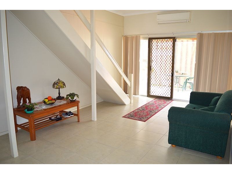 10 Fifth Street, Cessnock NSW 2325