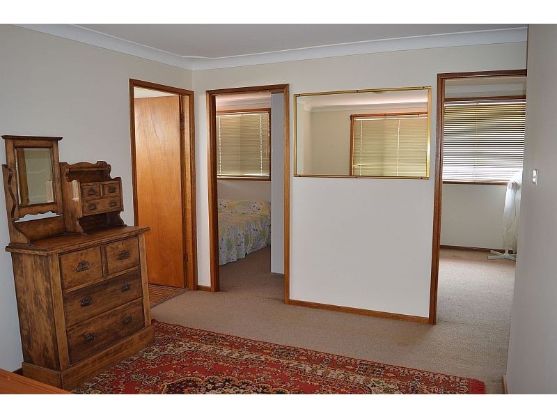 10 Fifth Street, Cessnock NSW 2325