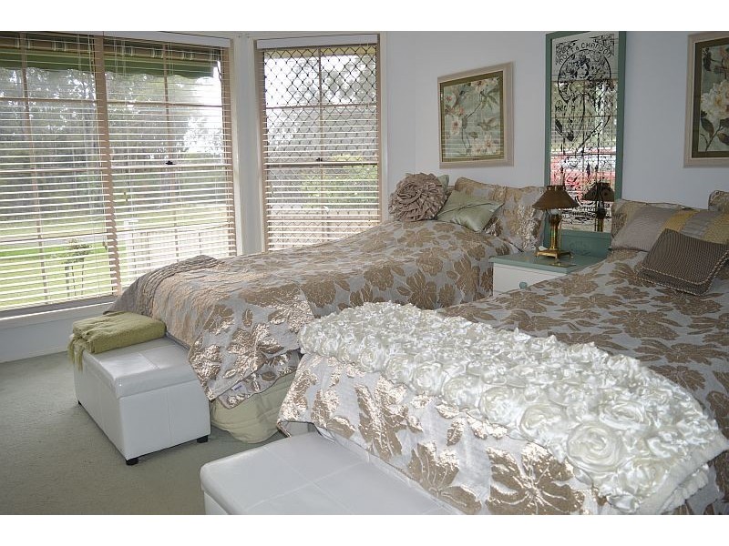 18 Bruce Street, Abernethy NSW 2325