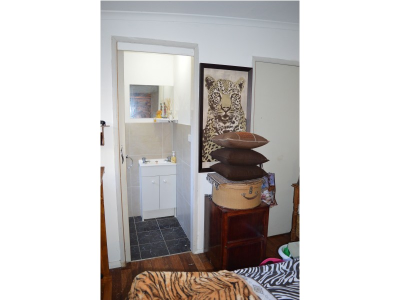 18 Bruce Street, Abernethy NSW 2325