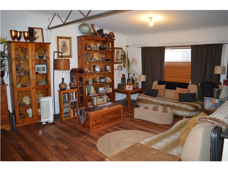 18 Bruce Street, Abernethy NSW 2325