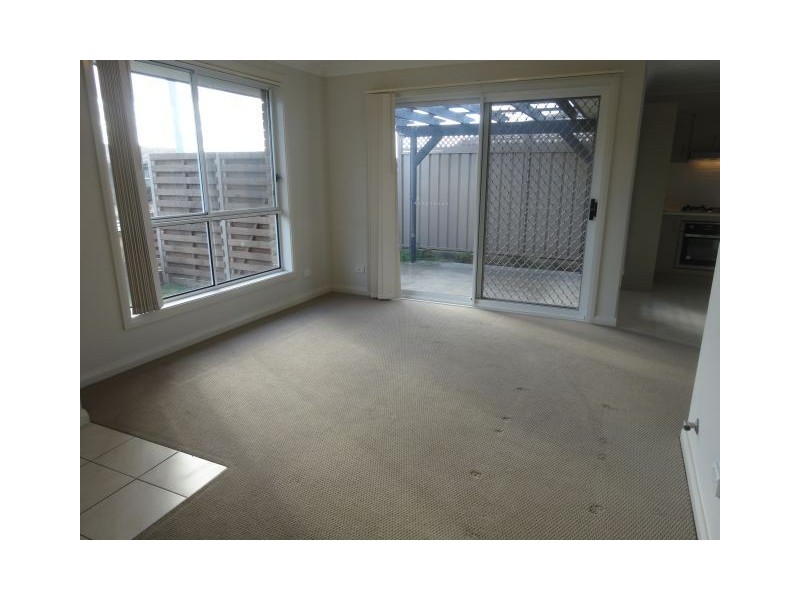 1/16 Chidgey Street, Cessnock NSW 2325