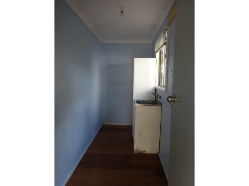 8 Cooper Street, Cessnock NSW 2325