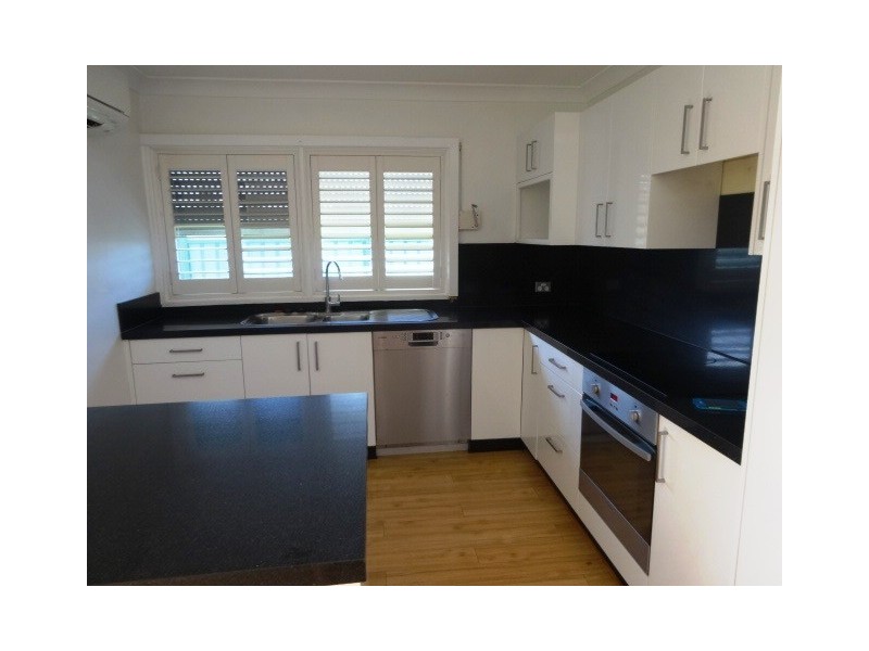 36 Vernon Street, Cessnock NSW 2325