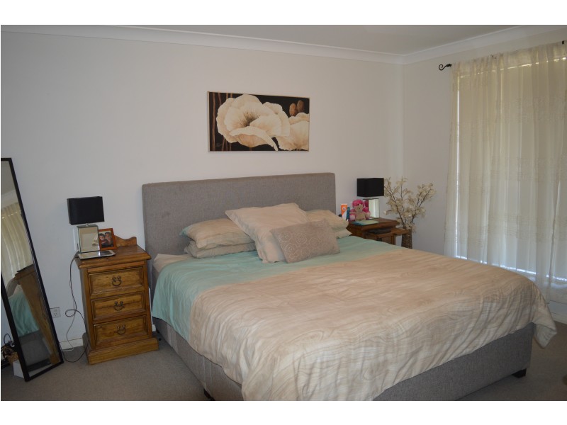 12 Garland Road, Cessnock NSW 2325