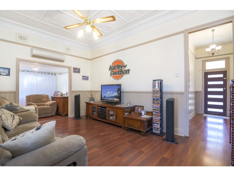 9 Ercildoune Street, Cessnock NSW 2325