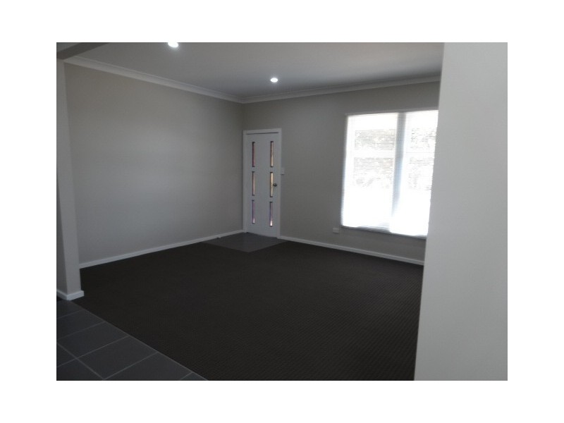 19 Wollombi Road, Cessnock NSW 2325