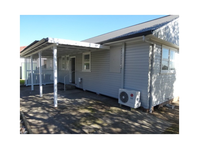 19 Wollombi Road, Cessnock NSW 2325