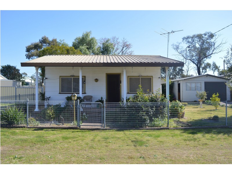 44 Daniel Street, Cessnock NSW 2325