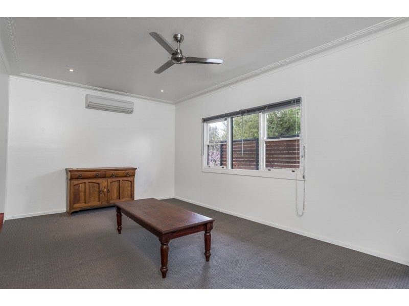 85 Lovedale Road, Lovedale NSW 2325