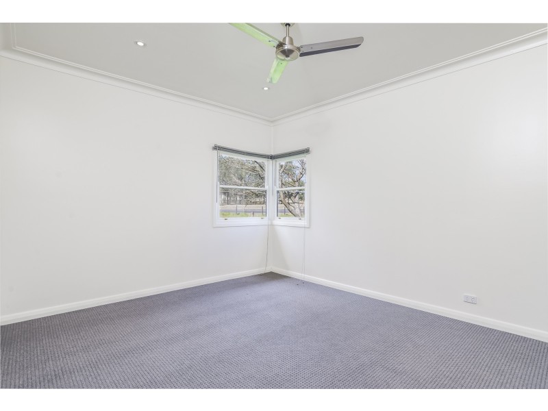 85 Lovedale Road, Lovedale NSW 2325