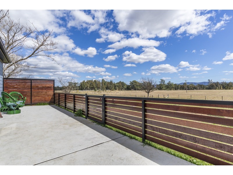 85 Lovedale Road, Lovedale NSW 2325