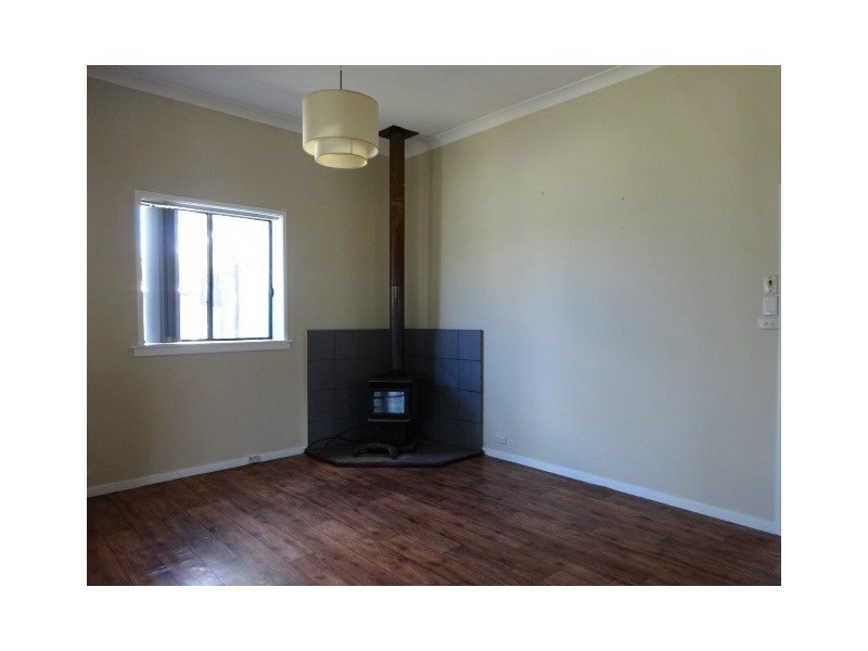 5 Stuart Street, Abernethy NSW 2325