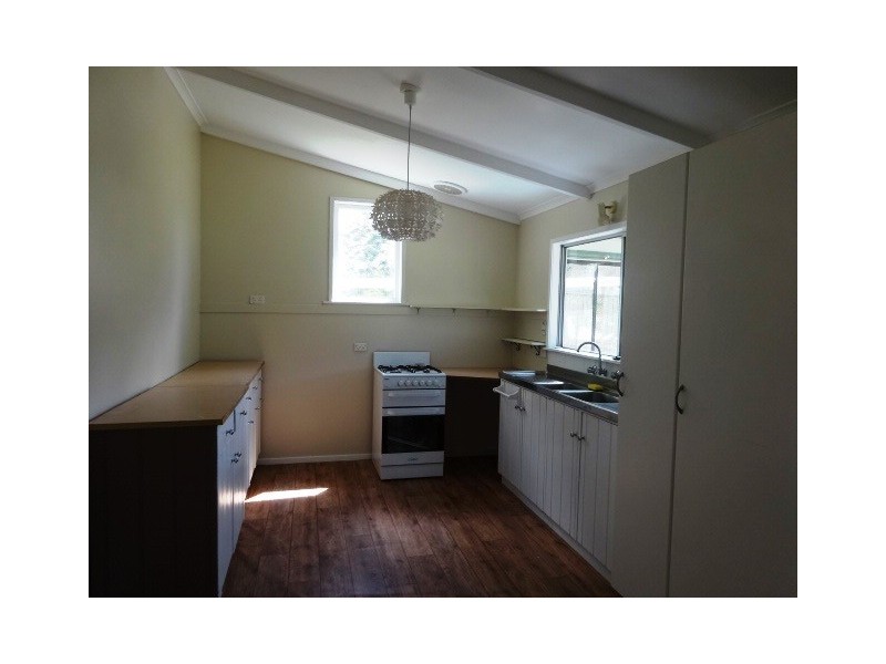 5 Stuart Street, Abernethy NSW 2325