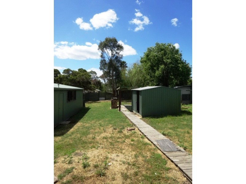 5 Stuart Street, Abernethy NSW 2325