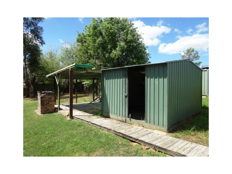 5 Stuart Street, Abernethy NSW 2325