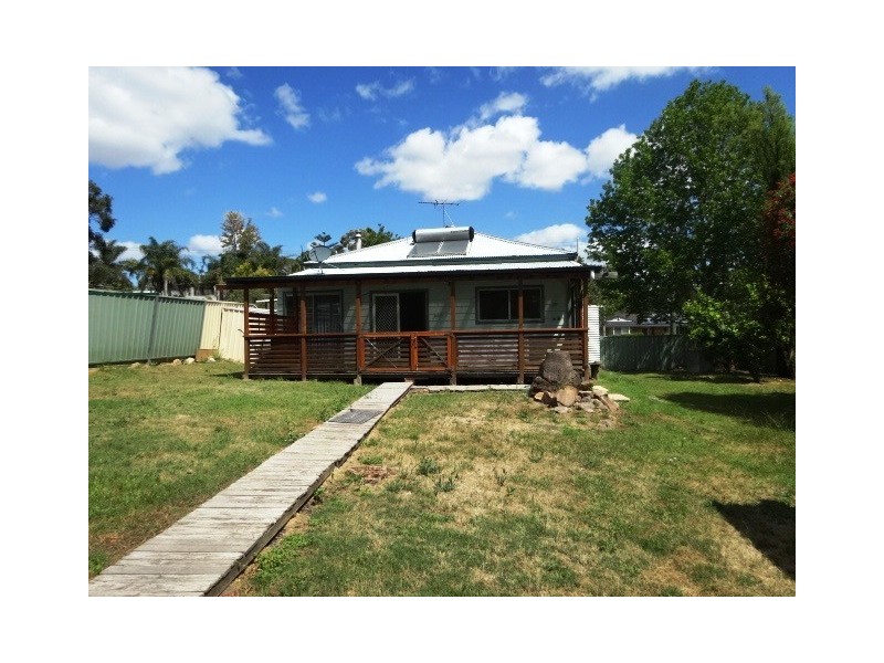5 Stuart Street, Abernethy NSW 2325